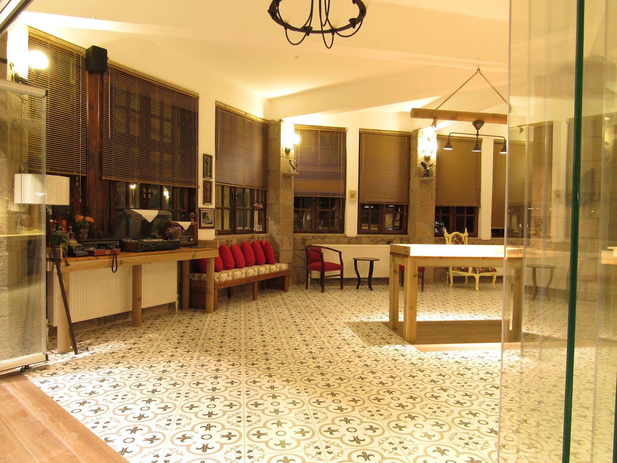 Assos Hunters Hotel (Adults Only) Экстерьер фото
